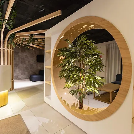 Nou Aparthotel