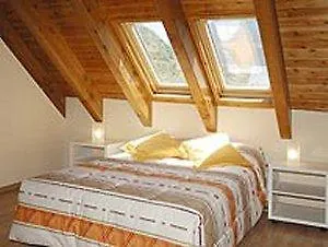 מלון דירות Nou 4*